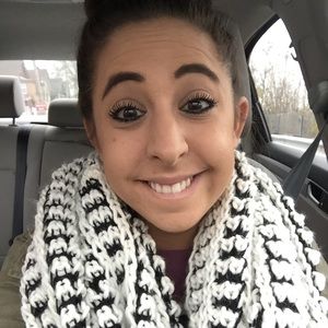 Meet your Posher, Samantha